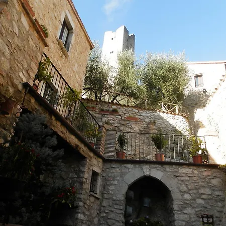 Gasthuis Residenza Di Paese Castello Del Poggio *