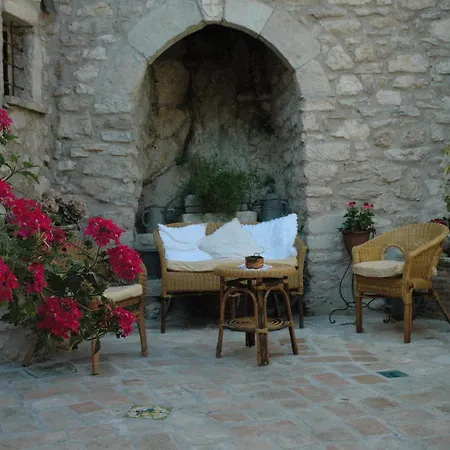 Gæstehus Residenza Di Paese Castello Del Poggio