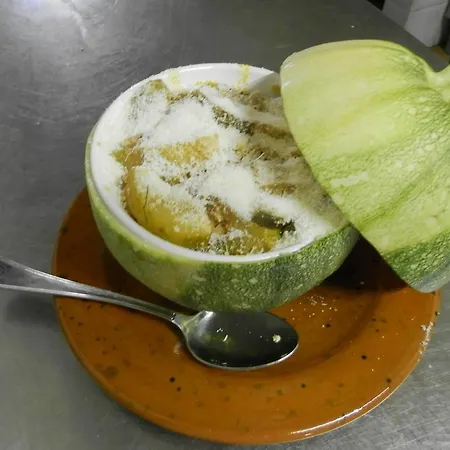 Residenza Di Paese Castello Del Poggio פרנטילו