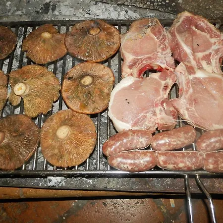 בית הארחה Residenza Di Paese Castello Del Poggio 3*