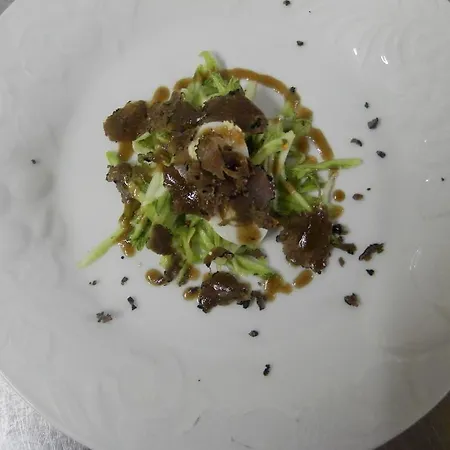 Residenza Di Paese Castello Del Poggio 3* פרנטילו