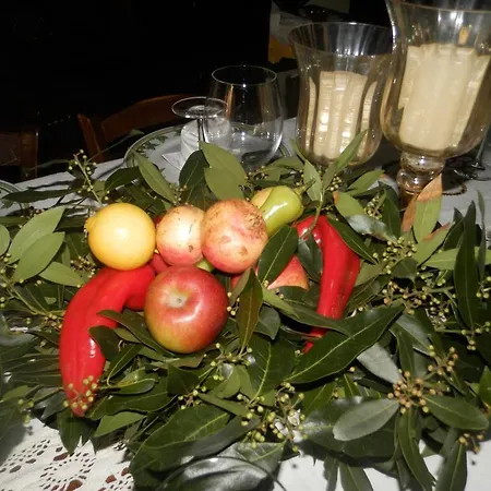 Residenza Di Paese Castello Del Poggio בית הארחה פרנטילו