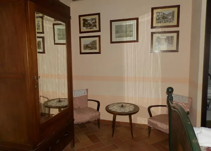 Affittacamere Residenza Di Paese Castello Del Poggio Ferentillo