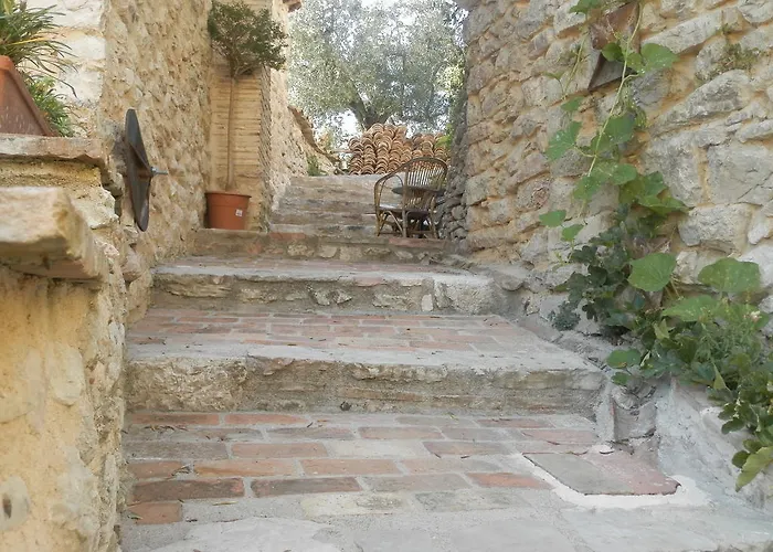 Affittacamere Residenza Di Paese Castello Del Poggio Ferentillo